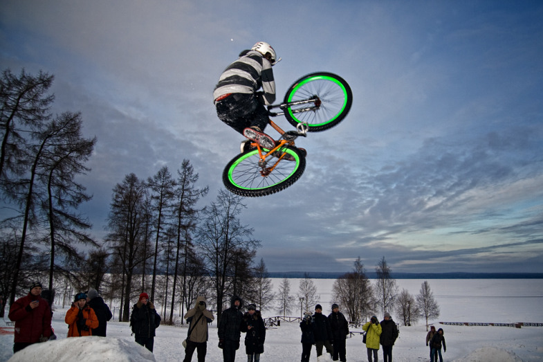 Зимний дёрт-джампинг